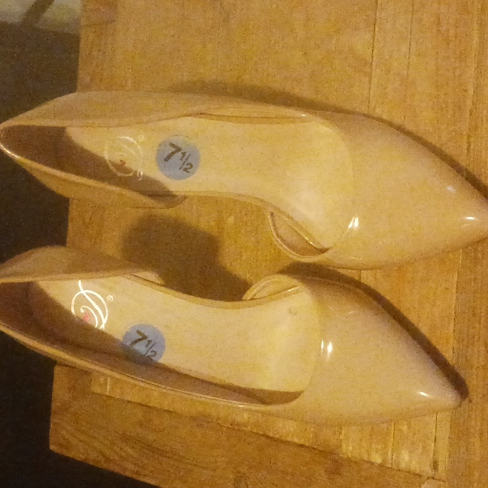 Beige 4 inch heel